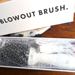 NEW, untouched, Bondi Boost Blowout Styling Brush